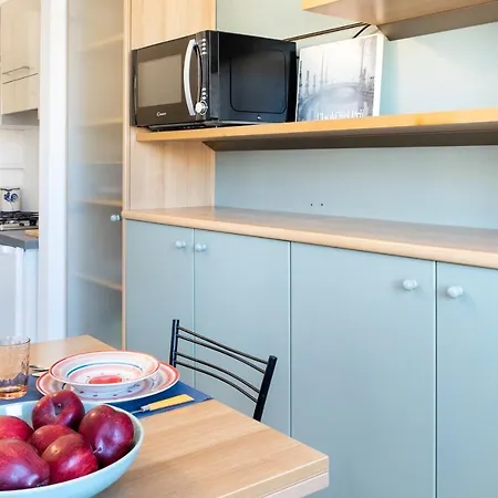 Prato Della Valle Red & Blu * Падуя