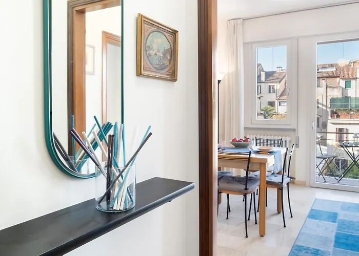 Guesthost - Prato Della Valle Red & Blu * Padua