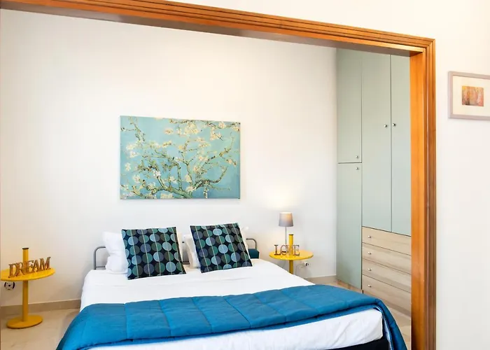 Διαμέρισμα Guesthost - Prato Della Valle Red & Blu *